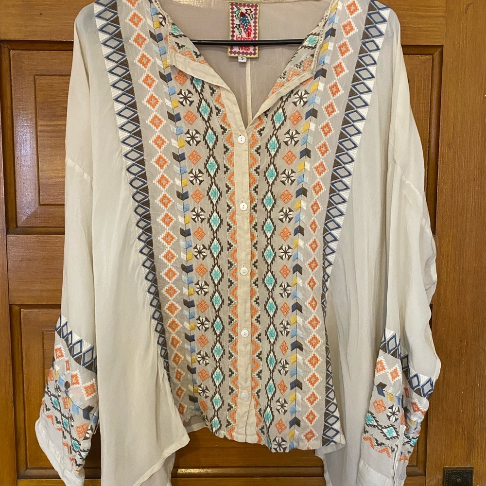 Johnny Was Embroidered Blouse - Cream and Blue